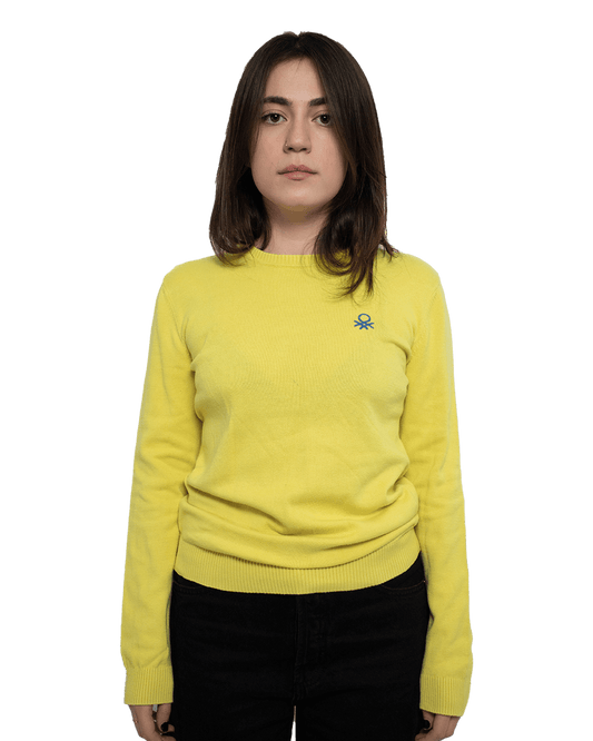 YELLOW SWEATER